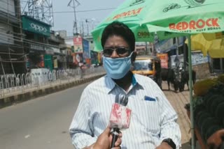 The Cuttack Metropolitan Corporation is providing food to the animals