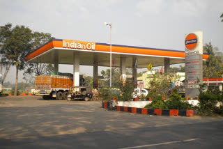 No change in basic selling price of petrol and diesel: indianOil