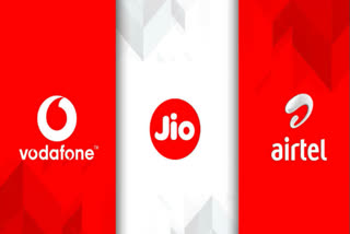 Airtel, Jio to continue gaining market share due to VodaIdea's worsened financial health