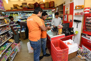 COVID-19: Grofers to hire 10  000 people for warehouses  delivery  business news  10,000 ആളുകളെ ജോലിക്കെടുത്ത് ബിഗ്‌ ബാസ്‌ക്കറ്റ്  ബിഗ്‌ ബാസ്‌ക്കറ്റ്  ന്യൂഡല്‍ഹി