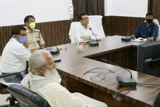 Collector took meeting of religious leaders