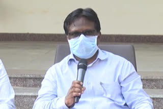 some areas in guntur dst was declared redzone due to corona virus