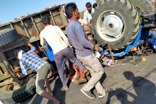 tractor-trolley overturned in rajgarh