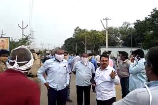 Singareni workers have been boycotted, condemning the slashing of wages at manchiryala