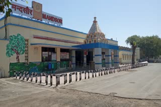 Silent atmosphere in Mandsaur railway station