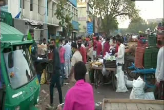 delhis okhla market remains open