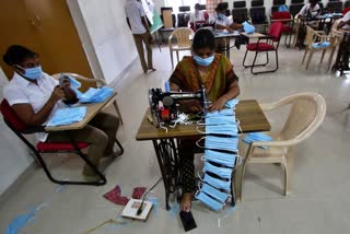 prisoners-make-masks-for-police-in-tamil-nadu