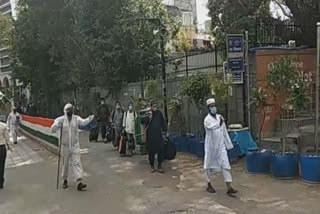 Police removed people hiding inside Masjid at lal kuan