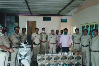 Arrest of illegal liquor sellers in Bhalki