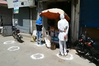 jind people and shopkeepers are now following lock down rules