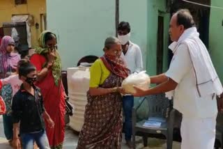 all-the-wheat-grown-in-the-field-seemed-to-the-needy-in-nanded