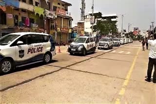 police-flag-march-at-banswada