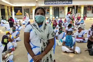 asha workers protection in jogulambha gadwala