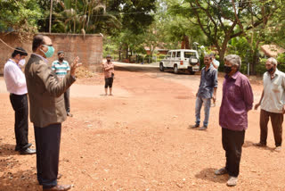 Judge R.chinnanna who visited the shelters of migrant workers