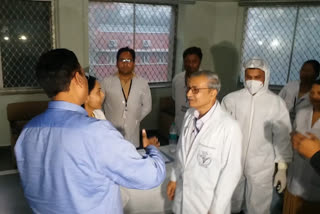 Dr. Gopal Jha of Mohalla Clinic recovers corona infection