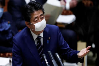 Japan to declare state of emergency as COVID-19 cases surge  Japan  state of emergency  corona  covid 19  japan covid counts  japan covid news  shinzo abe  japan PM  ജപ്പാൻ  ടോക്കീയോ  കൊവിഡ്  കൊറോണ ജപ്പാൻ വാർത്ത്  ഷിൻസോ അബെ  കൊവിഡ് 19  കൊറോണ