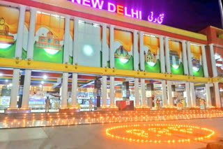 RPF lights lamp at New Delhi railway station