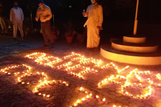 Iskcon Temple,Dwarka thanked them by lighting ghee lamps at Dwarka DCP office in honor of Delhi Police and doctors.