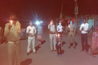 People lit lamps in Jamshedpur on PM Modi's appeal