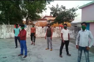18 laborers of Jharkhand trapped in Devgarh