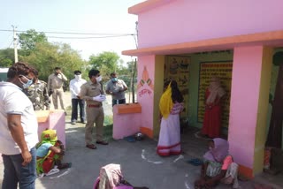 Rural SP inspects mukhyamantri Didi Kitchen in jamshedpur