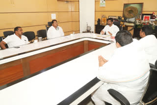 CM Hemant held a high level meeting with ministers