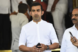 Gambhir asks Indians to stay Inside