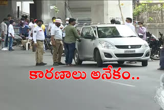 police explain situation of lock down in hyderabad
