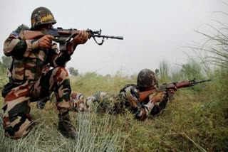 Line of Control  Indo-Pakistan International Border  Indian Army  Pak troops shell Poonch  ஜம்மு காஷ்மீர் எல்லையில் பாகிஸ்தான் துப்பாக்கிச் சூடு  பாகிஸ்தான் ராணுவம் அத்துமீறல்  போர் நிறுத்த ஒப்பந்தம் மீறல்Line of Control  Indo-Pakistan International Border  Indian Army  Pak troops shell Poonch  ஜம்மு காஷ்மீர் எல்லையில் பாகிஸ்தான் துப்பாக்கிச் சூடு  பாகிஸ்தான் ராணுவம் அத்துமீறல்  போர் நிறுத்த ஒப்பந்தம் மீறல்