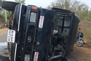 police vehicle accident in kolara