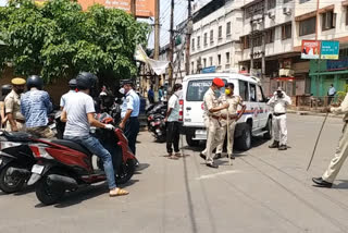 Lockdown, Guwahati police strict against violators