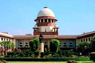 SC disposes of plea seeking directions to remove Karnataka-Kerala border blockade  കേരള കര്‍ണാടക അതിര്‍ത്തി തുറക്കാന്‍ ധാരണ  കേരള കര്‍ണാടക അതിര്‍ത്തി  Karnataka-Kerala border blockade  ന്യൂഡല്‍ഹി