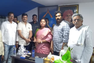 sneha sudha chairman give 2 lakhs to cm relief fund