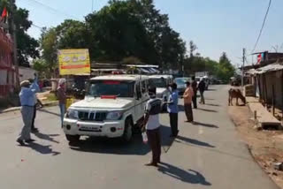 People welcomed Corona fighters with flowers in Chhindwara