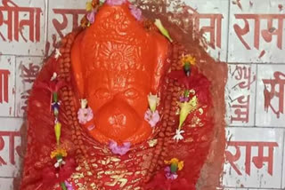 Due to the lockdown, silence was spreading on the occasion of Hanuman Jayanti.