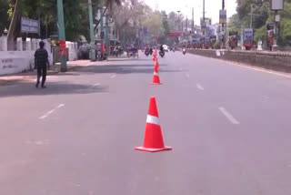 two person died in road accident jalgaon during lockdown