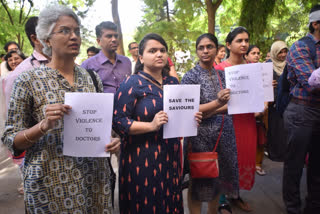 Delhi man assaults two female doctors for 'spreading coronavirus'