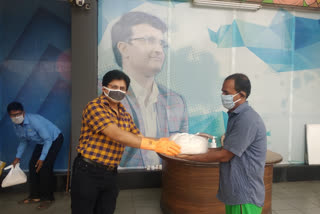 Snehasish Ganguly helps Garders