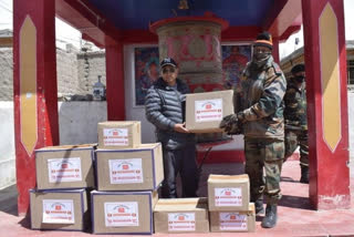 COVID-19: Army distributes pre-cooked food packets to needy in Ladakh