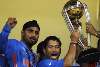 Will always remember Tendulkar dance after 2011 worldcup win - Harbhajan singh