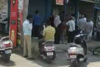 Violation of the lock down rule in Mysore