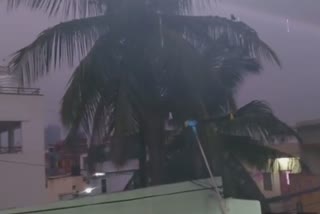 Heavy rain in bengaluru