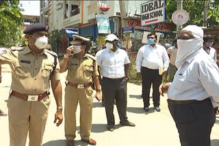 warangal collector and cp visited no movement zone