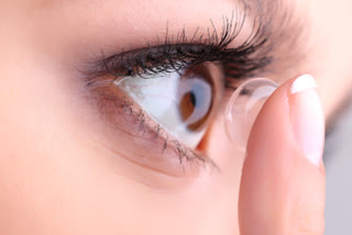 Switch to eyeglasses from contact lenses until coronavirus subsides, advises Ophthalmologist