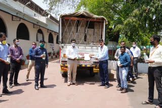 tata trust provide two thousand liter sanitizer to chandrapur