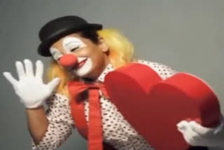 Vidya Balan Shares throughback video as she dressed up in Joker