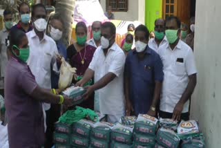 kanniyakumari dmk members donates relief items