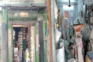 During lockdown Thieves tried to steal in three shops in Jahangirpuri