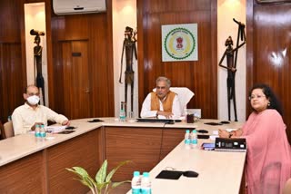 cm-bhupesh-baghel-took-cabinet-meeting-through-video-conferencing