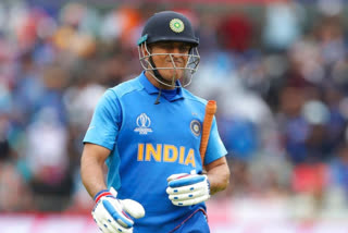 Dhoni should have retired after 2019 World Cup: Akhtar